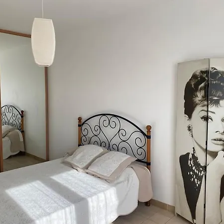 Maison Climatisee - Proche Perpignan בית נופש