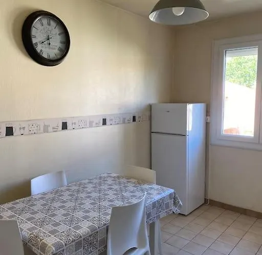 Дом отдыха Maison Climatisee - Proche Perpignan